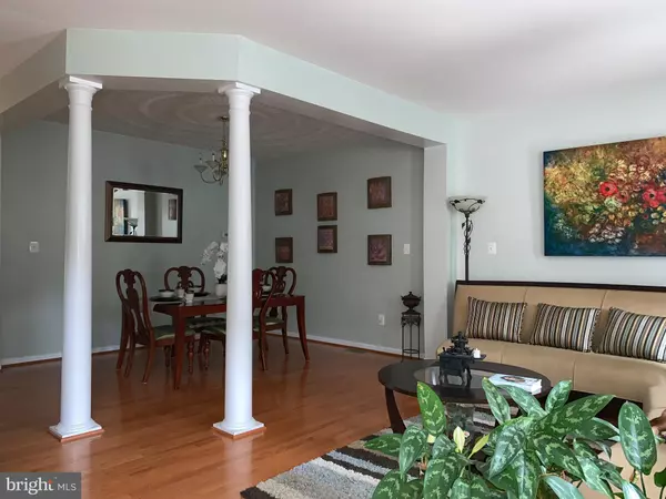 Alexandria, VA 22309,8594 WYNGATE MANOR CT