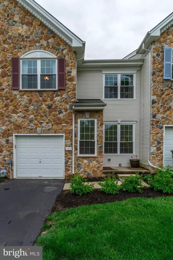 West Chester, PA 19382,121 FORELOCK CT