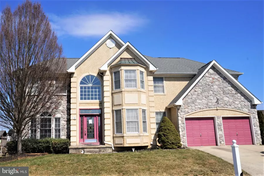 5 MUIRFIELD CT, Mount Holly, NJ 08060