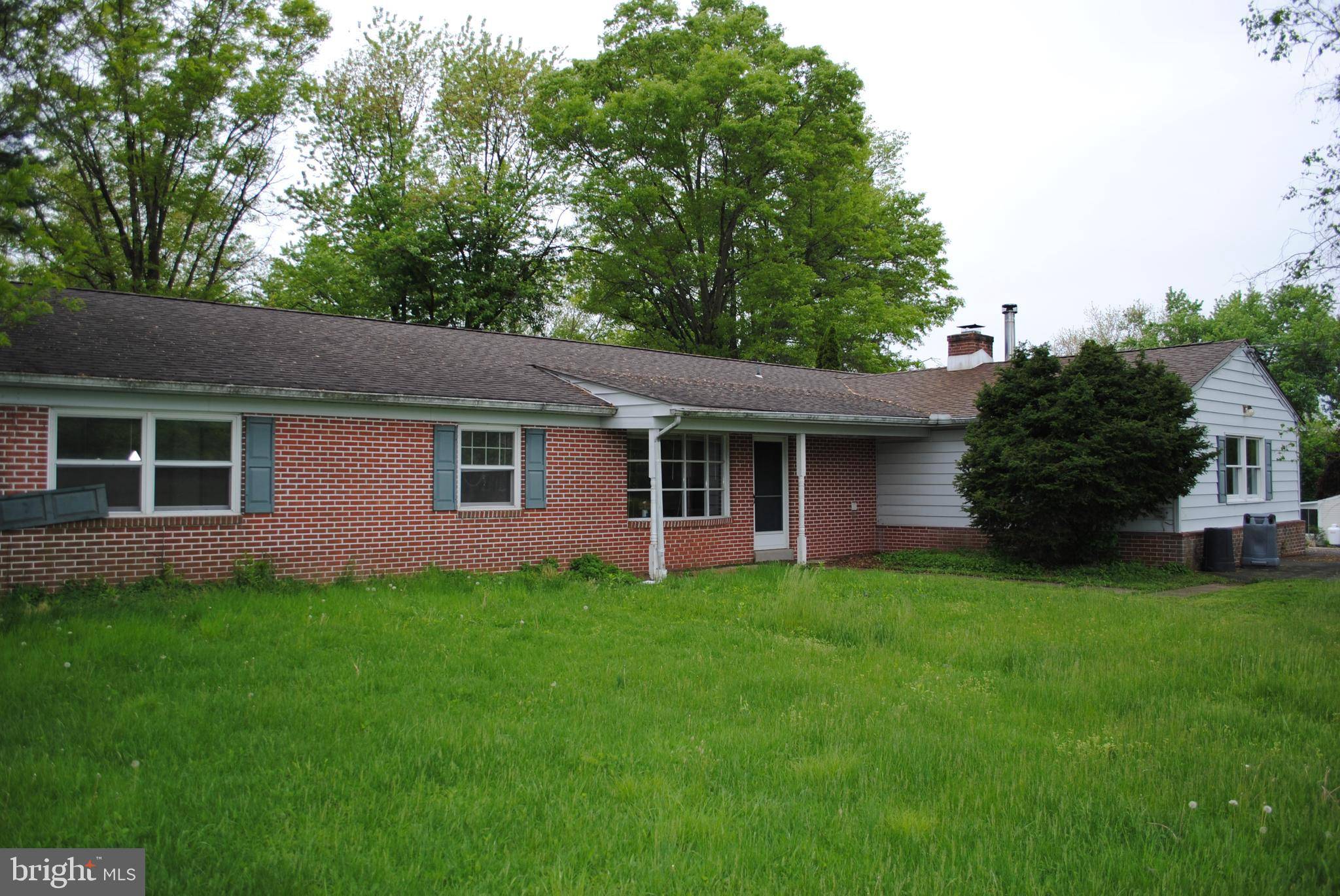 106 BARRY RD, Chalfont, PA 18914
