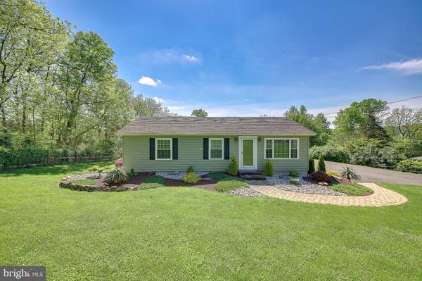 5020 MCLEAN STATION RD, Green Lane, PA 18054