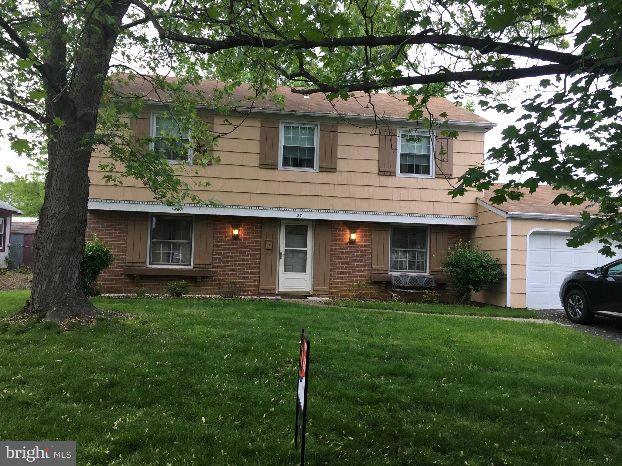 27 PEARTREE LN, Willingboro, NJ 08046