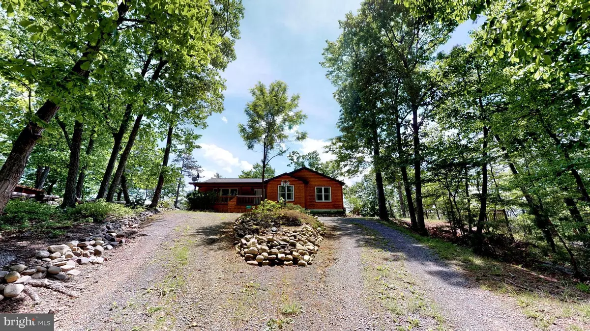 Petersburg, WV 26847,609 FOREST RETREAT DRIVE