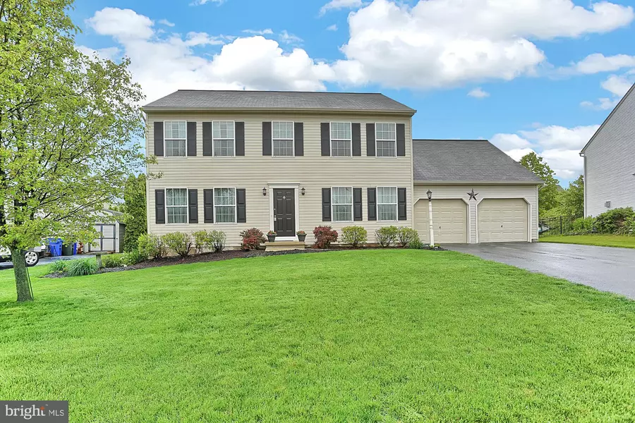 3154 JILLIAN DR, Dover, PA 17315