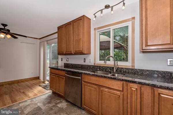 Germantown, MD 20874,9 FLAGSTONE CT