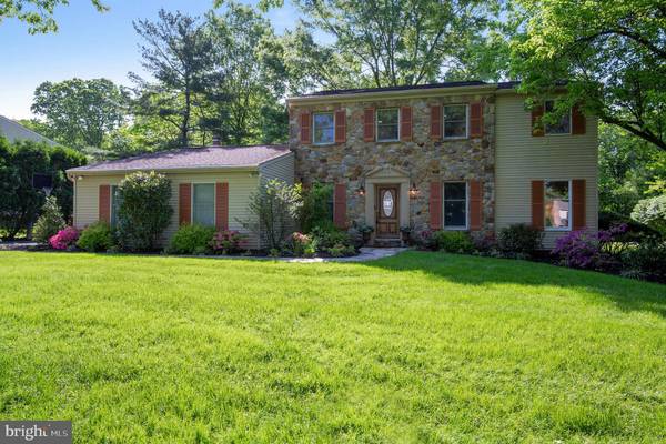 1363 CINNAMON DR, Fort Washington, PA 19034