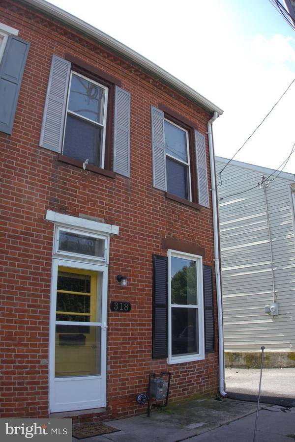 318 S FRONT ST, Wrightsville, PA 17368