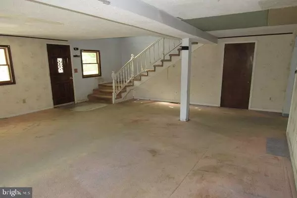 Elmer, NJ 08318,333 CENTER ST