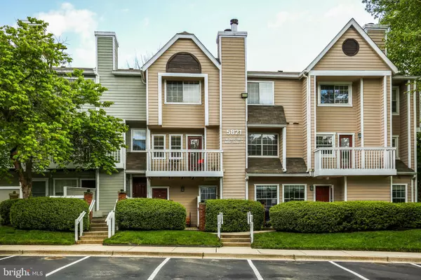 5821 INMAN PARK CIR #120, Rockville, MD 20852