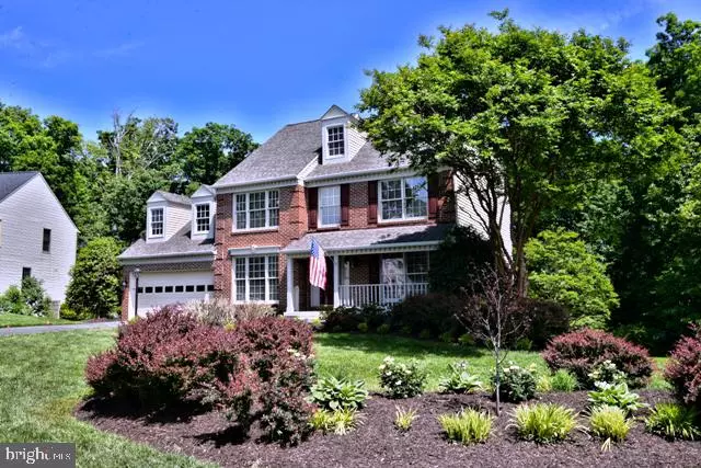 8607 OAK BROOK LN, Fairfax Station, VA 22039