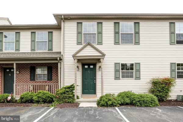 51 E 3RD AVE, Spring Grove, PA 17362