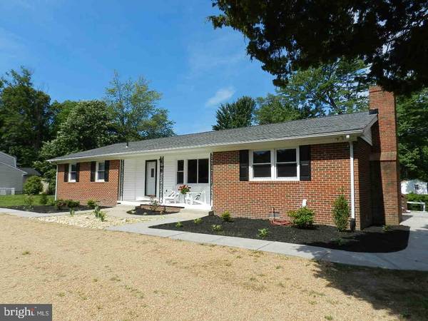 281 RICHMOND RD, Colonial Beach, VA 22443