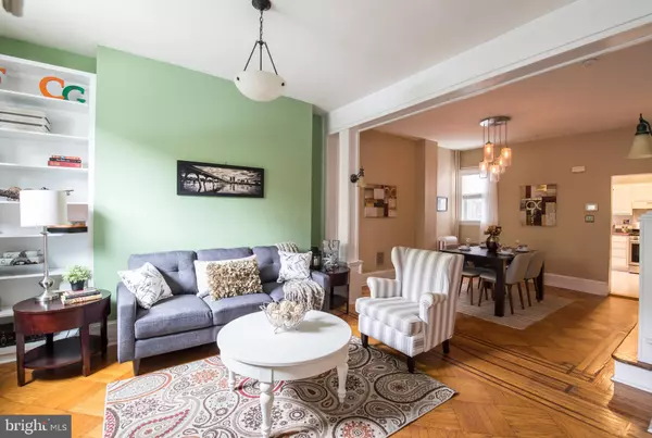 Philadelphia, PA 19130,3004 POPLAR