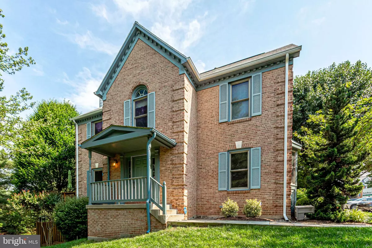 Alexandria, VA 22315,7332 MALLORY CIR