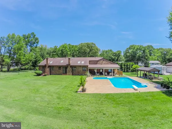 Pasadena, MD 21122,210 BROOKFIELD RD