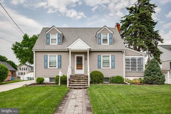 309 SHERWOOD AVE, Gloucester City, NJ 08030