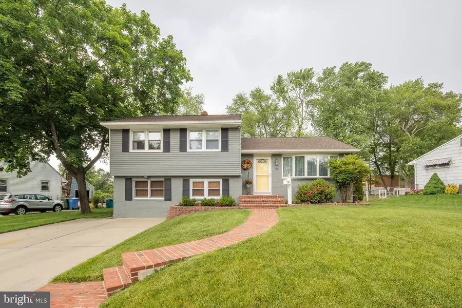 106 N VALLEYBROOK RD, Cherry Hill, NJ 08034