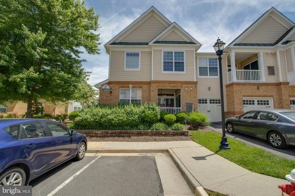 43825 HICKORY CORNER TER #101, Ashburn, VA 20147