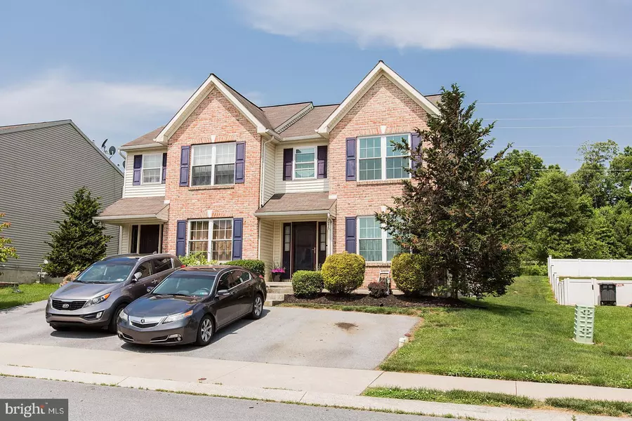 1046 STERLING PL, Lancaster, PA 17603