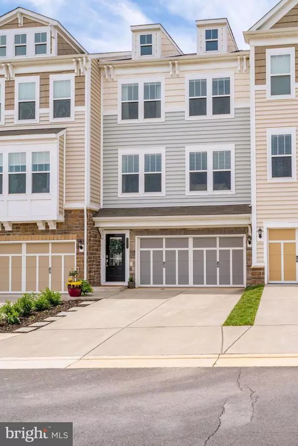 Ashburn, VA 20148,42285 JESSICA FARM TER