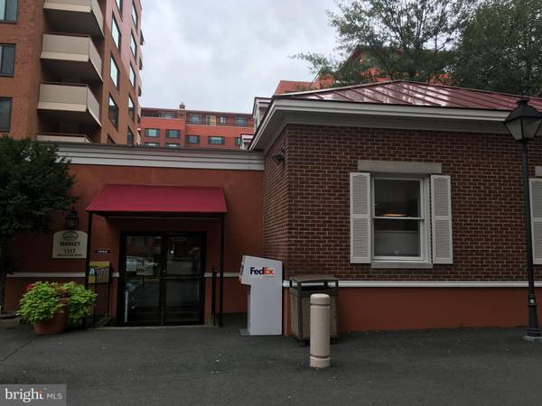 Arlington, VA 22209,1021 ARLINGTON BLVD #928