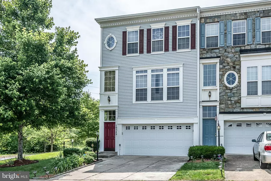 16549 BRAMBLEWOOD LN, Woodbridge, VA 22191