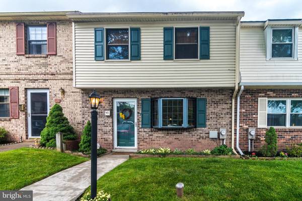 47 ORCHARD CT, Royersford, PA 19468