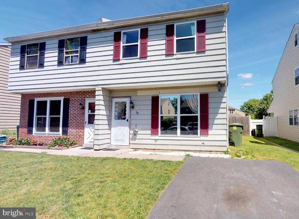 38 DEWSBURY LN, Quakertown, PA 18951