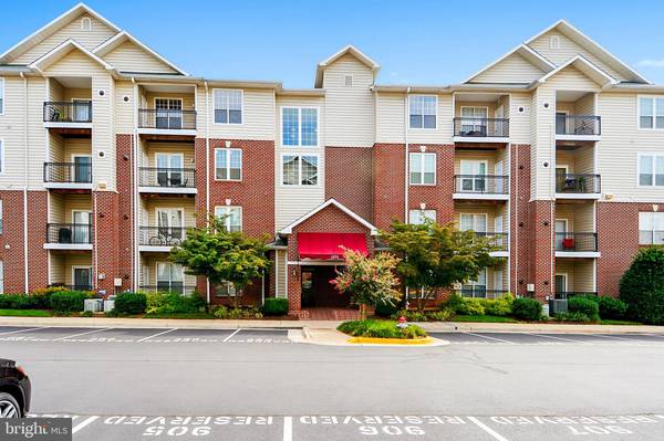 1571 SPRING GATE DR #6106, Mclean, VA 22102