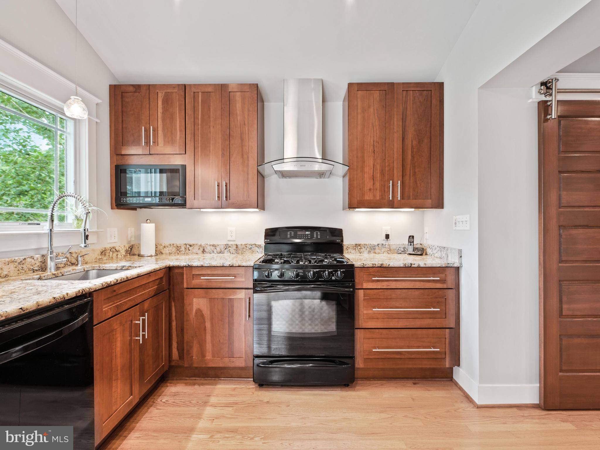 Silver Spring, MD 20901,10004 SIDNEY RD
