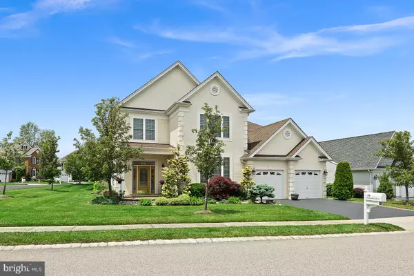 26 BALLYBUNION DR, Monroe Twp, NJ 08831