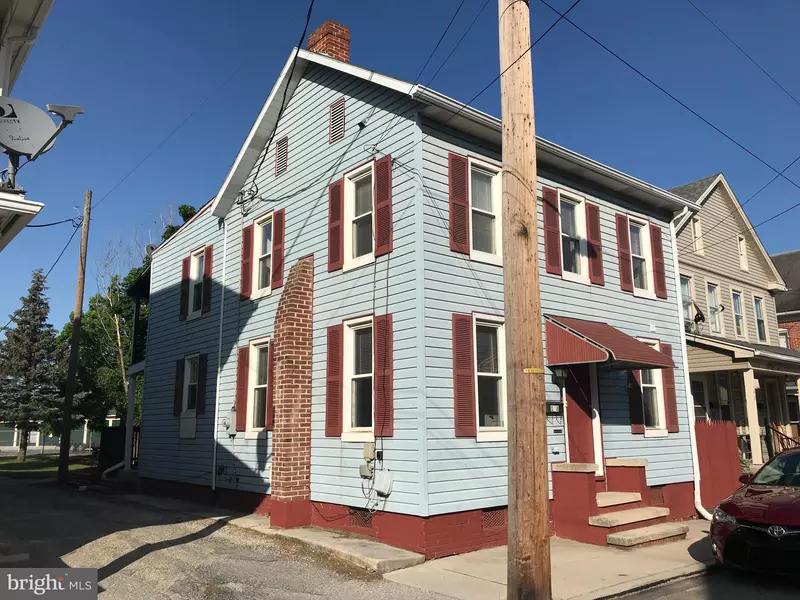 138 MCALLISTER ST, Hanover, PA 17331