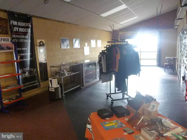 Elmer, NJ 08318,354 ROUTE 77