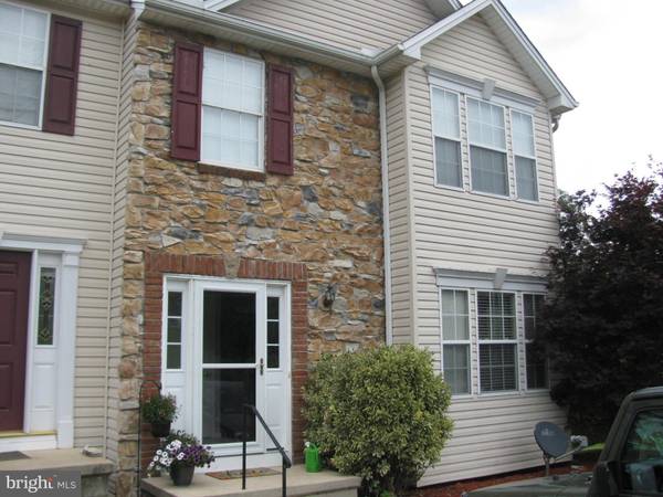 394 MADISON DR, Shrewsbury, PA 17361