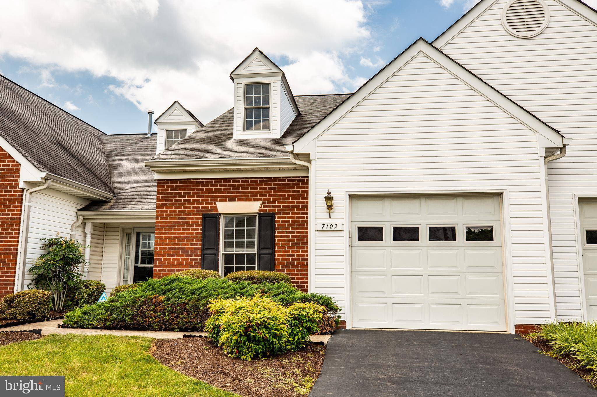 Fredericksburg, VA 22407,7102 DESTINY LN