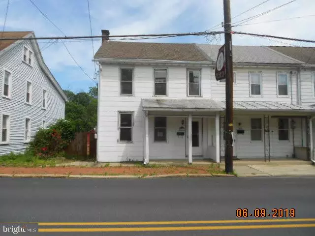 291 S TULPEHOCKEN ST, Pine Grove, PA 17963