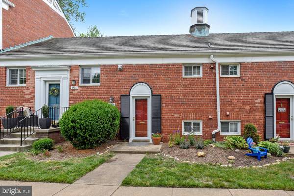 3208 VALLEY DR, Alexandria, VA 22302