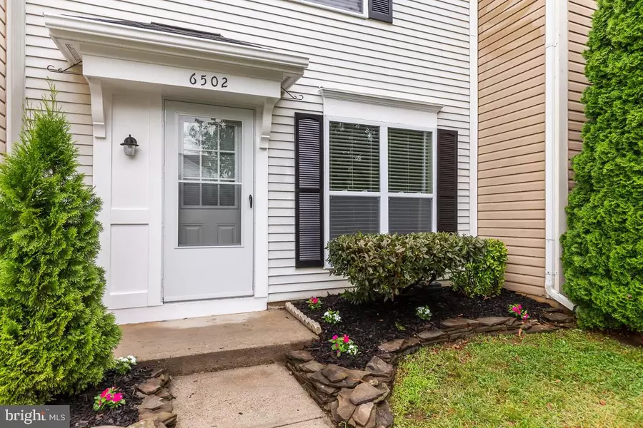 6502 OLD CARRIAGE DR, Alexandria, VA 22315