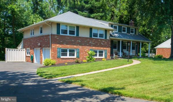 311 DEVON RD, Cinnaminson, NJ 08077