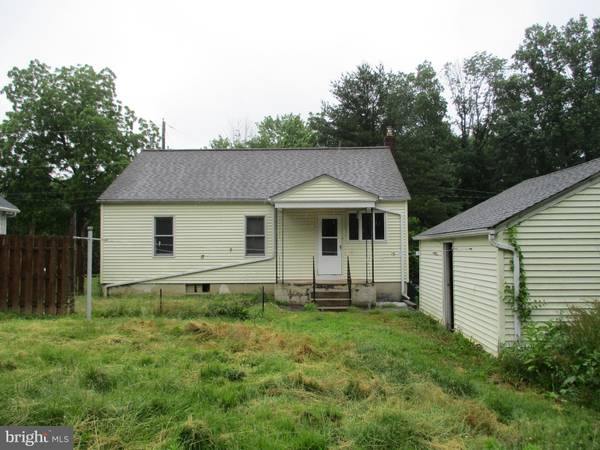 Center Valley, PA 18034,4782 SPRING DRIVE