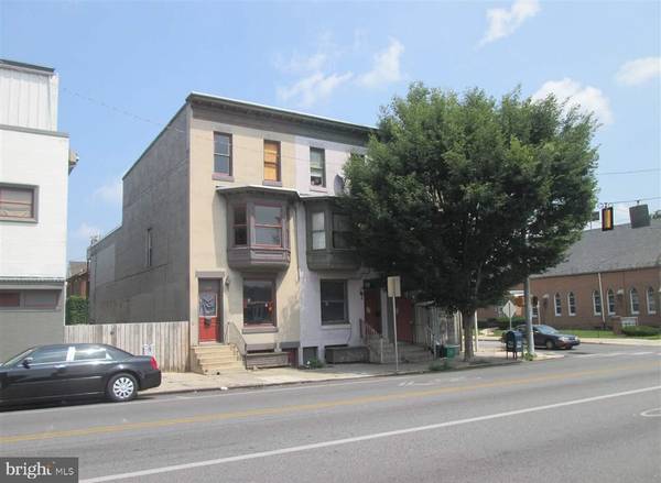 603 W MARKET ST, York, PA 17403