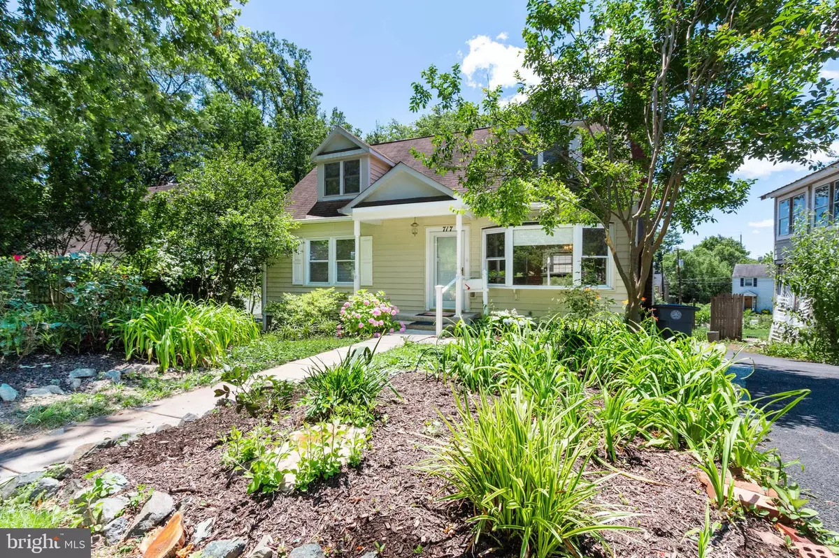 Rockville, MD 20850,717 GRANDIN AVE