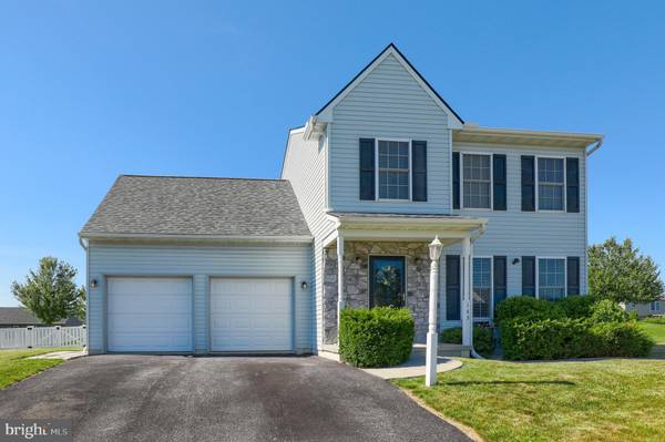 145 BRYN WAY, Mount Wolf, PA 17347