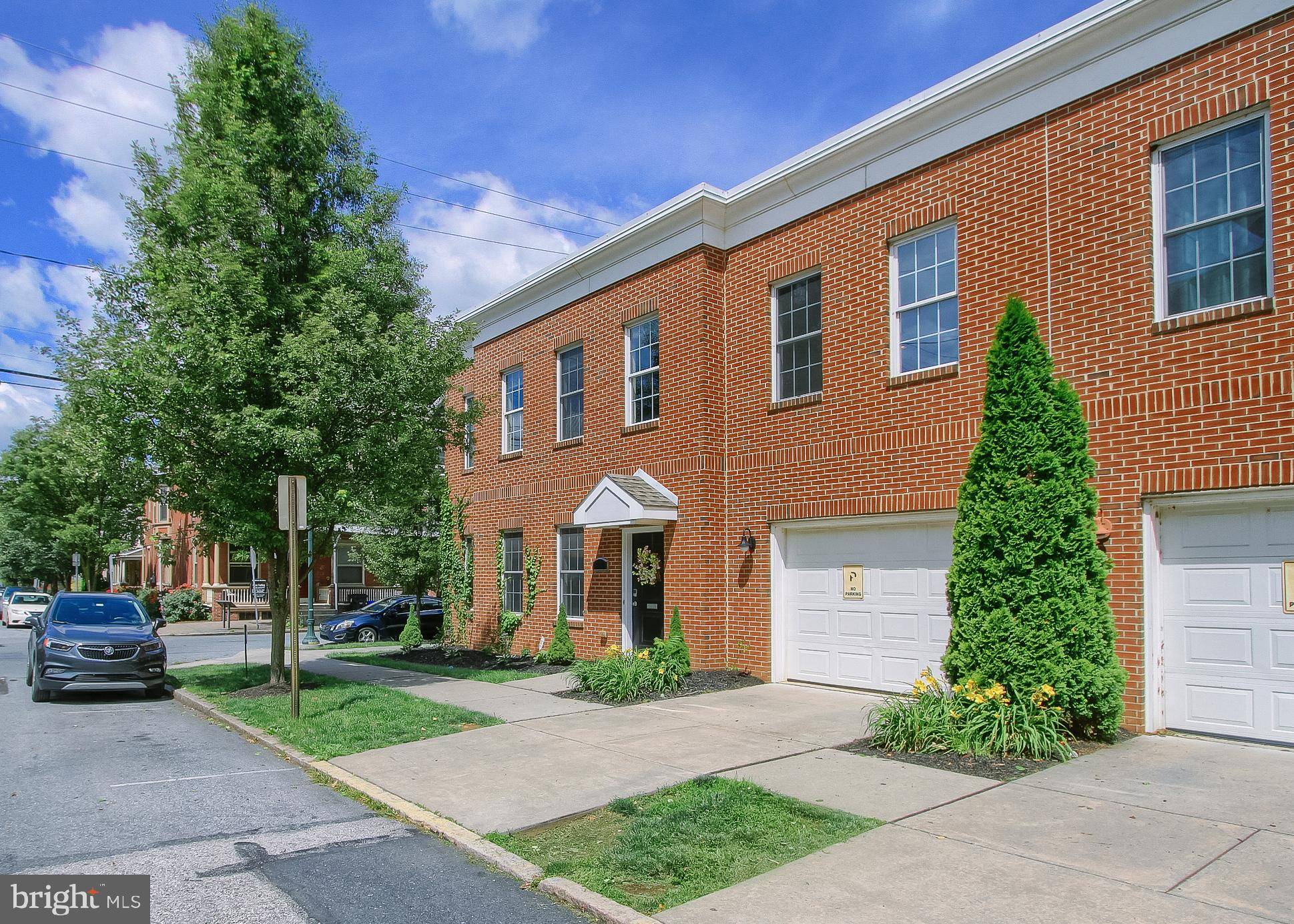220 MUENCH ST, Harrisburg, PA 17102