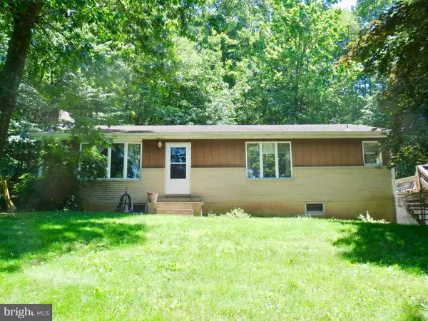 345 MOUNTAINVIEW RD, Shermans Dale, PA 17090