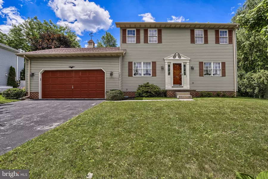 24 MAGNOLIA LN, Hanover, PA 17331