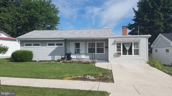 Palmyra, PA 17078,735 E CYPRESS ST