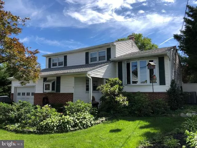 3 LIVINGSTON LN, Bordentown, NJ 08505