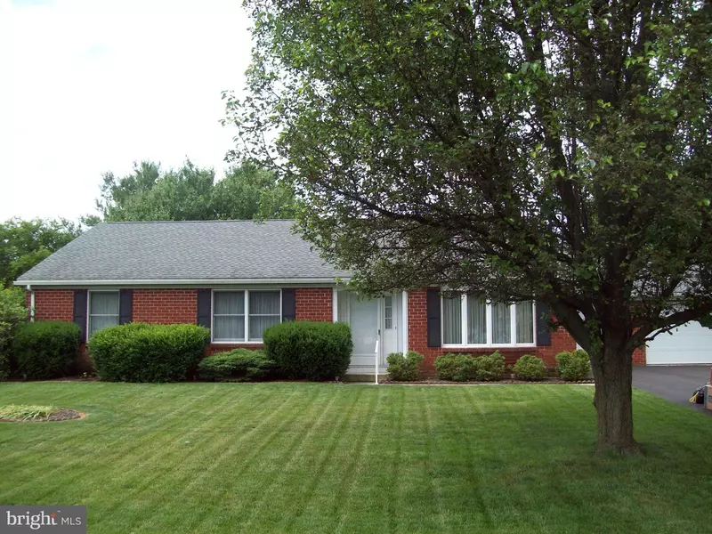 36 DOGWOOD CT, Shippensburg, PA 17257