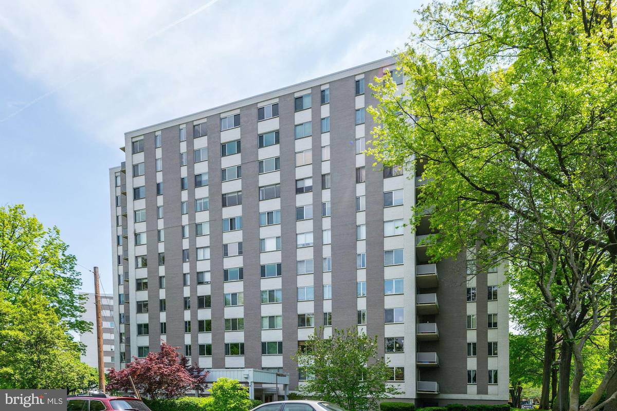 Bethesda, MD 20814,8315 N BROOK LN #2-905